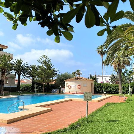 La Marina Vyb Frente Al Mar Apartman Denia Kültér fotó