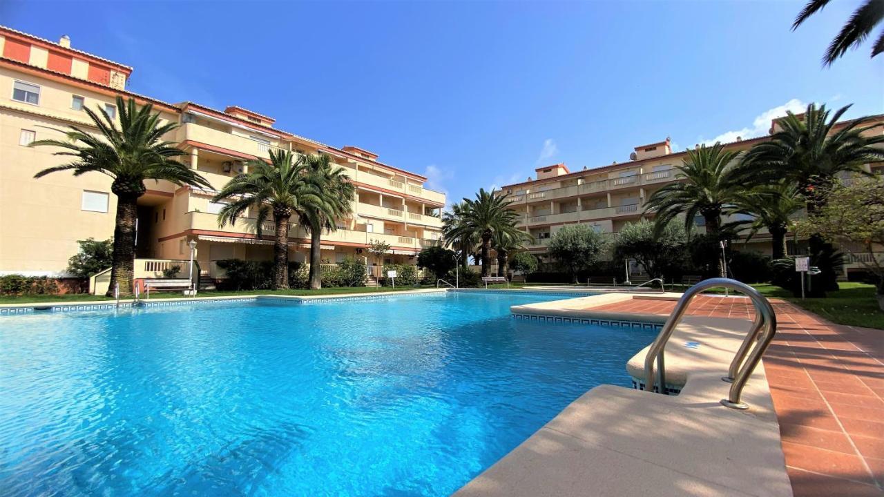 La Marina Vyb Frente Al Mar Apartman Denia Kültér fotó