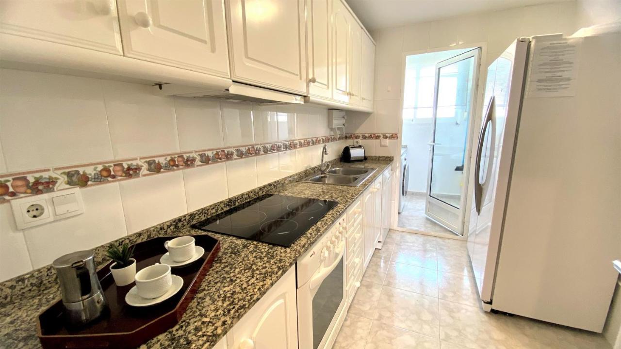 La Marina Vyb Frente Al Mar Apartman Denia Kültér fotó